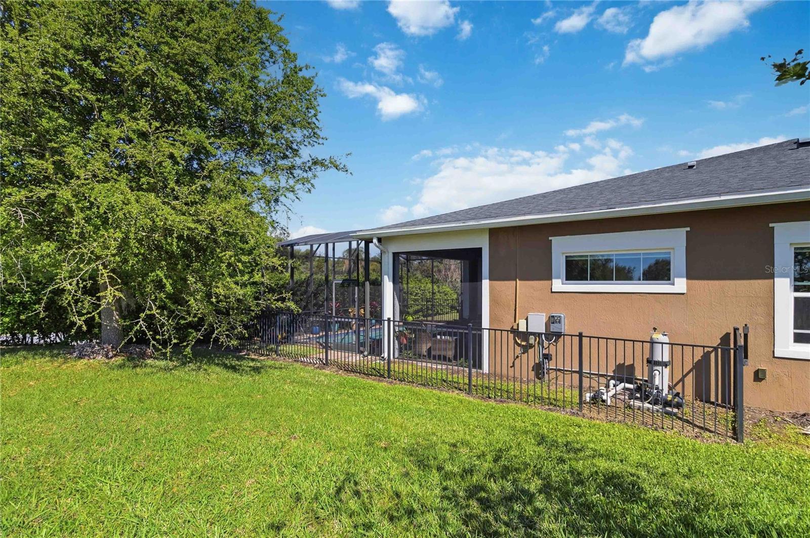 NORTHWEST LAKESIDE GROVES PH 1 - Residential