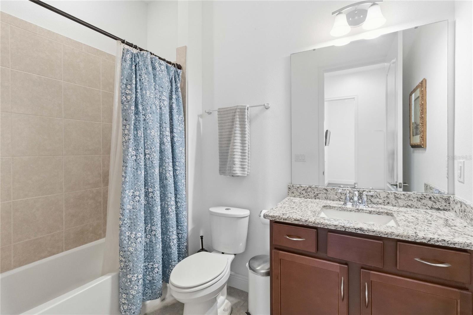 NORTHWEST LAKESIDE GROVES PH 1 - Residential