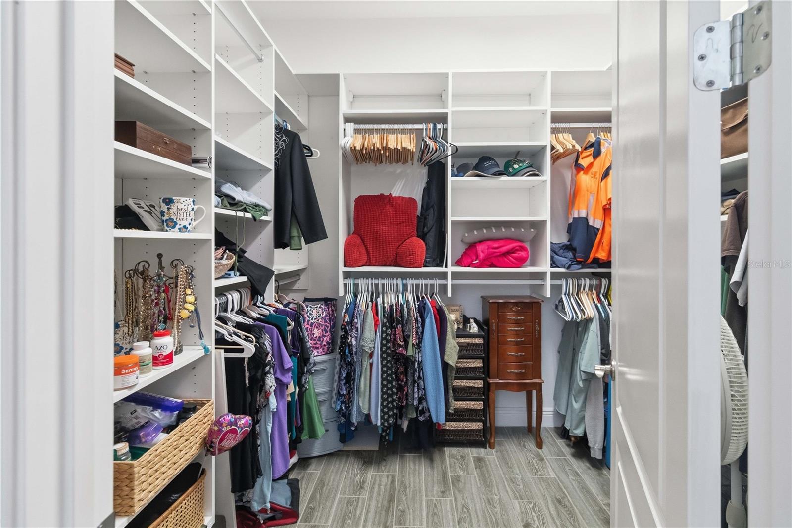 NORTHWEST LAKESIDE GROVES PH 1 - Residential