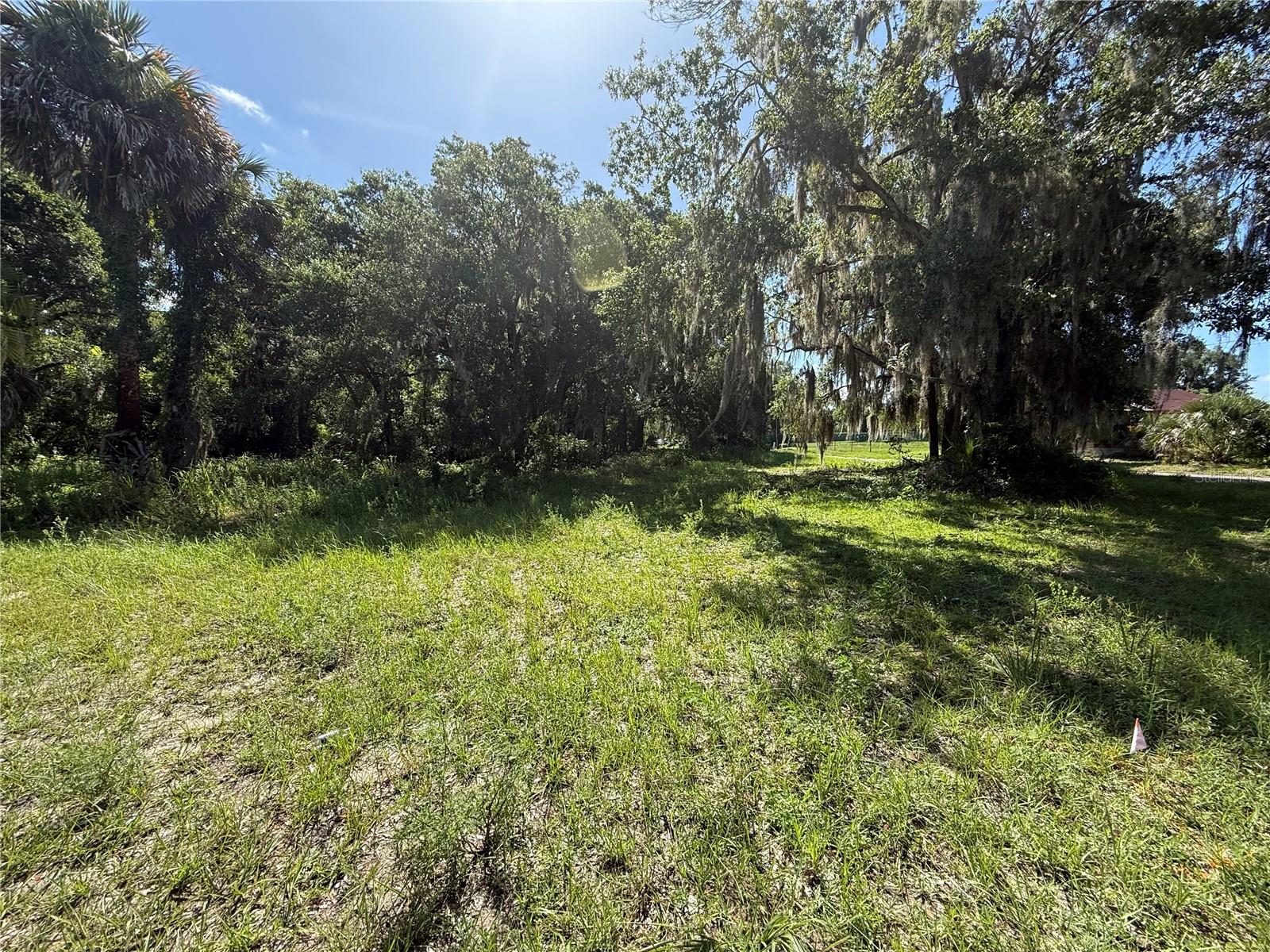 Prime Buildable Lot in Eustis – Near Shops & Lakes!
Discover the perfect spot for your new home or investment property on this .20-acre residential lot in vibrant Eustis, Florida! Ideally situated close to shopping, dining, and major routes like 19th Street, this lot offers both convenience and charm.
Enjoy being just minutes from Lake Eustis and the Harris Chain of Lakes, giving you easy access to boating, fishing, and endless water recreation. Whether you’re looking to build your dream home or secure a piece of land in a growing area, this property delivers an unbeatable location and lifestyle.
Don’t miss your chance to own land in one of Central Florida’s most desirable communities!