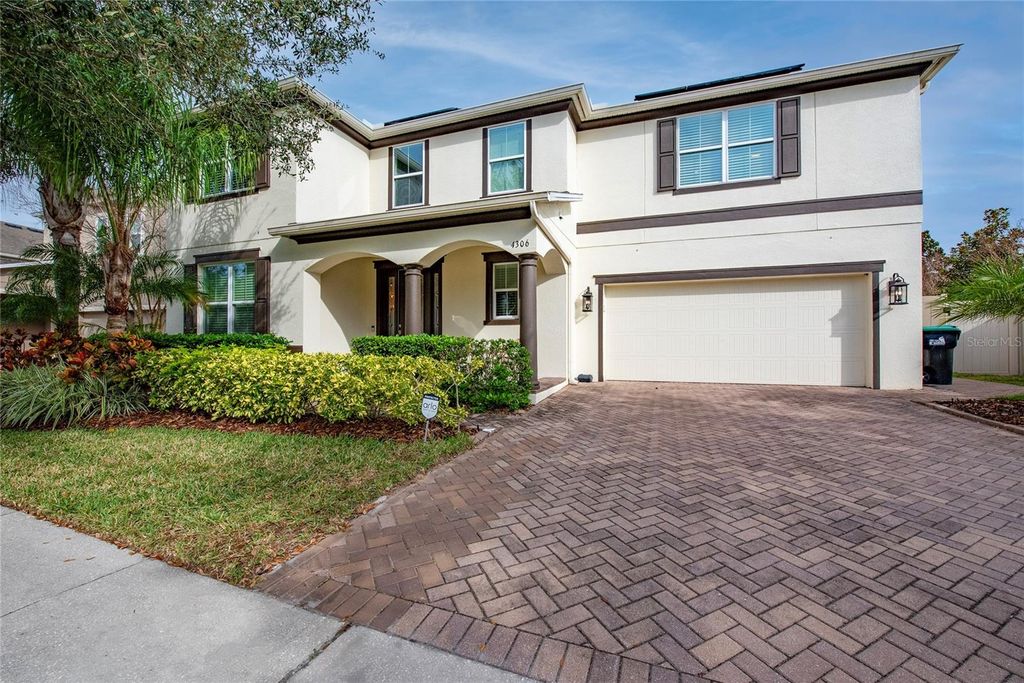Photo of 4306 Old Sycamore Loop, Winter Garden, FL 34787 (MLS # O6376530)