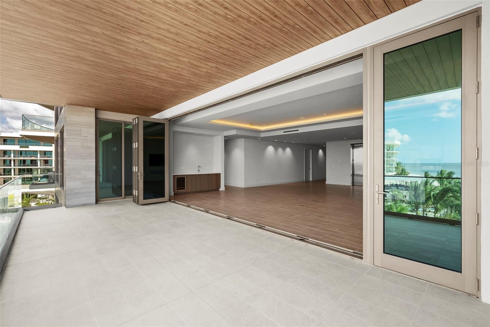 ST. REGIS LONGBOAT KEY - Residential