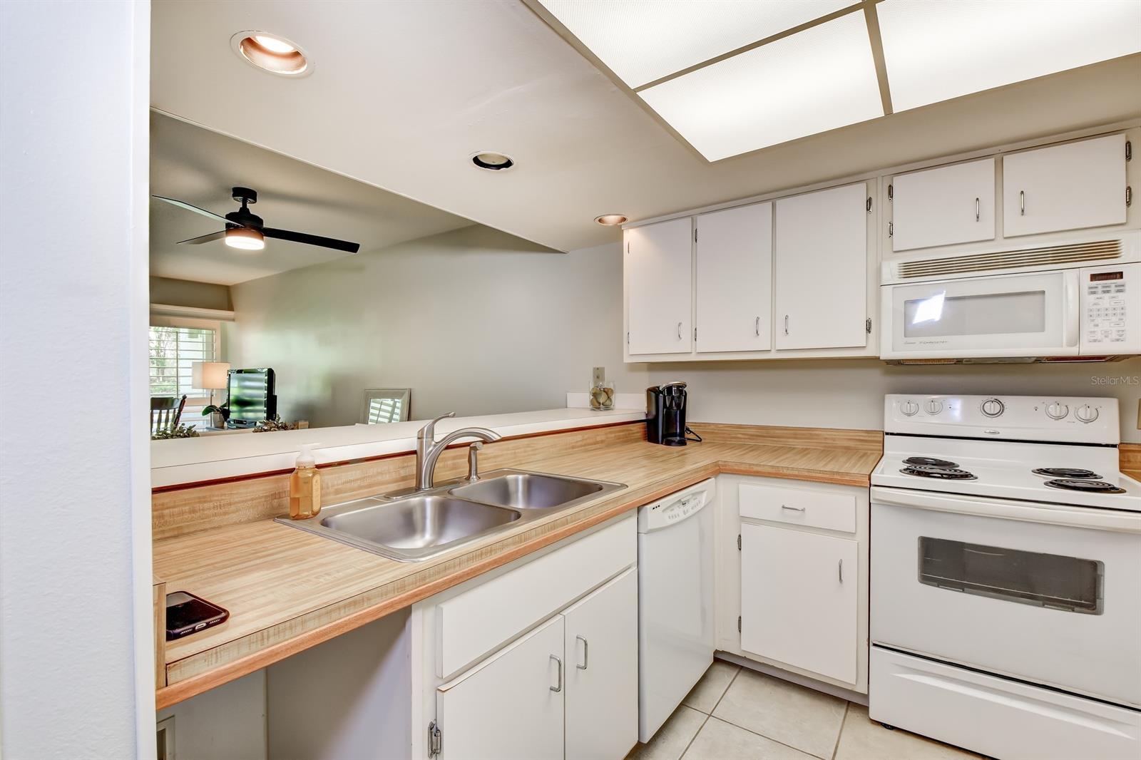 Sugar Mill Golf Twnhs Condo - Residential