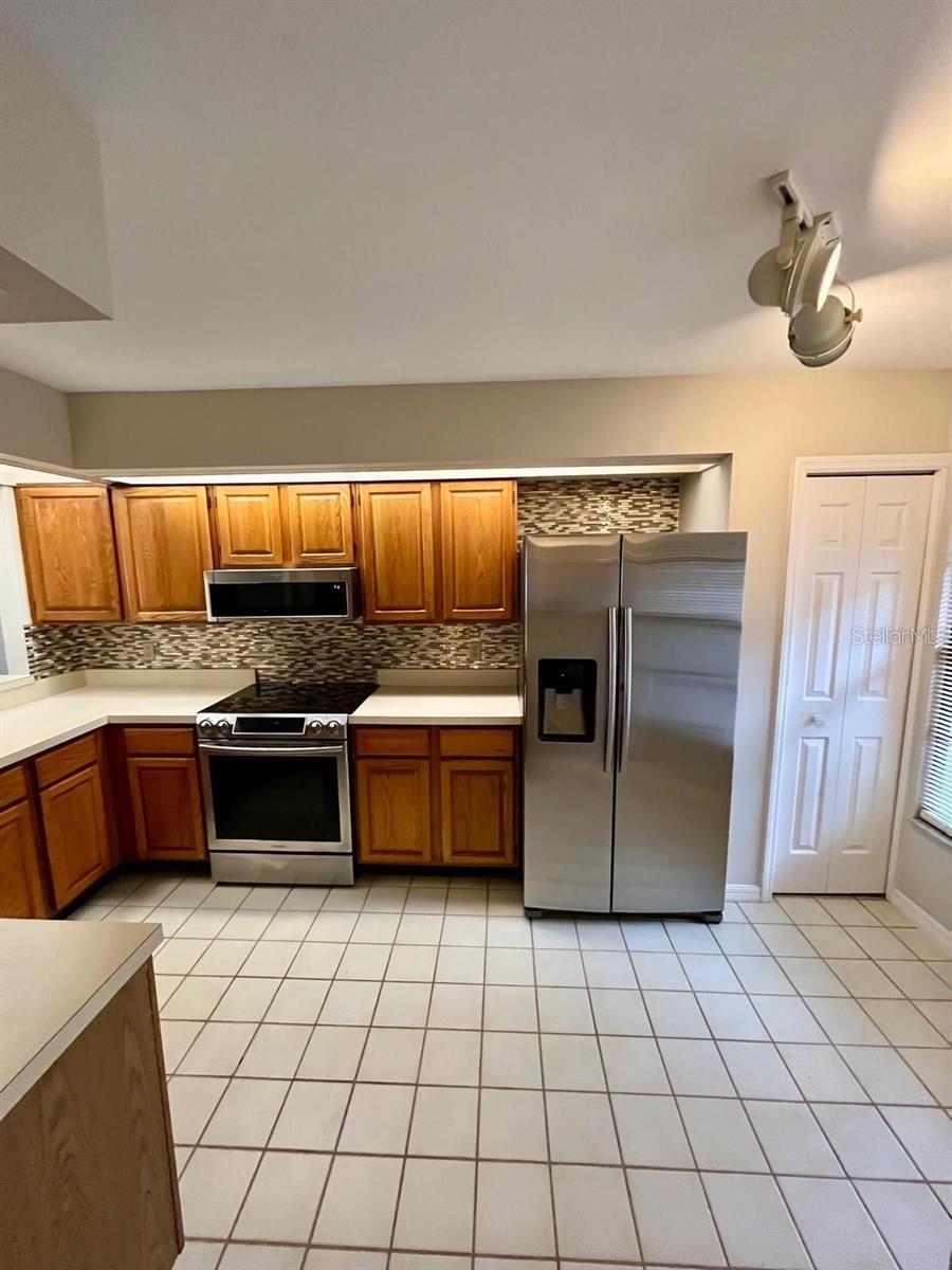 SPRING BAY VILLAS CONDO PH 03 - Residential Lease