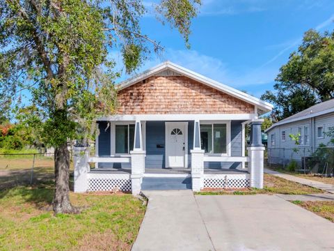 A home in TAMPA