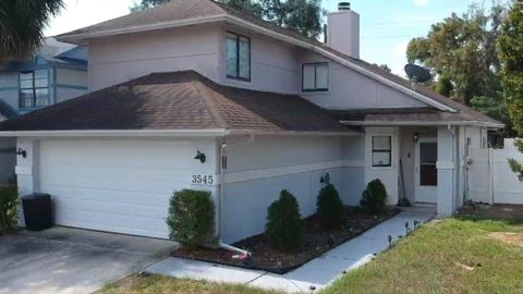 A home in CASSELBERRY