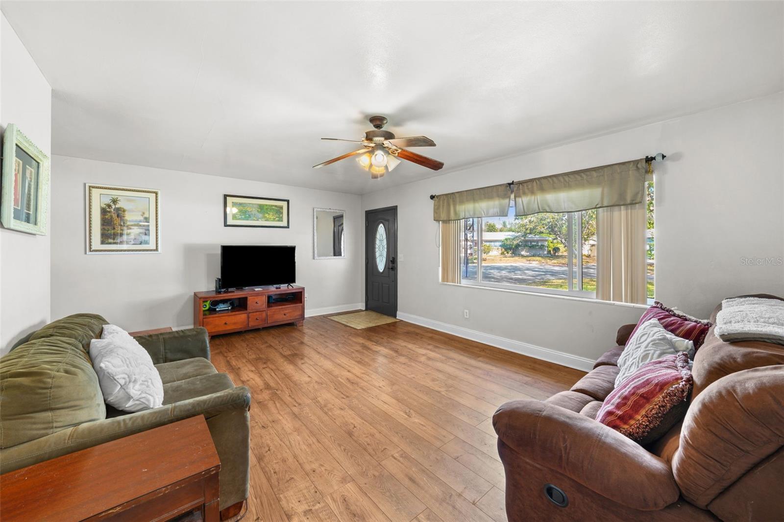 1720 HAMPTON LANE