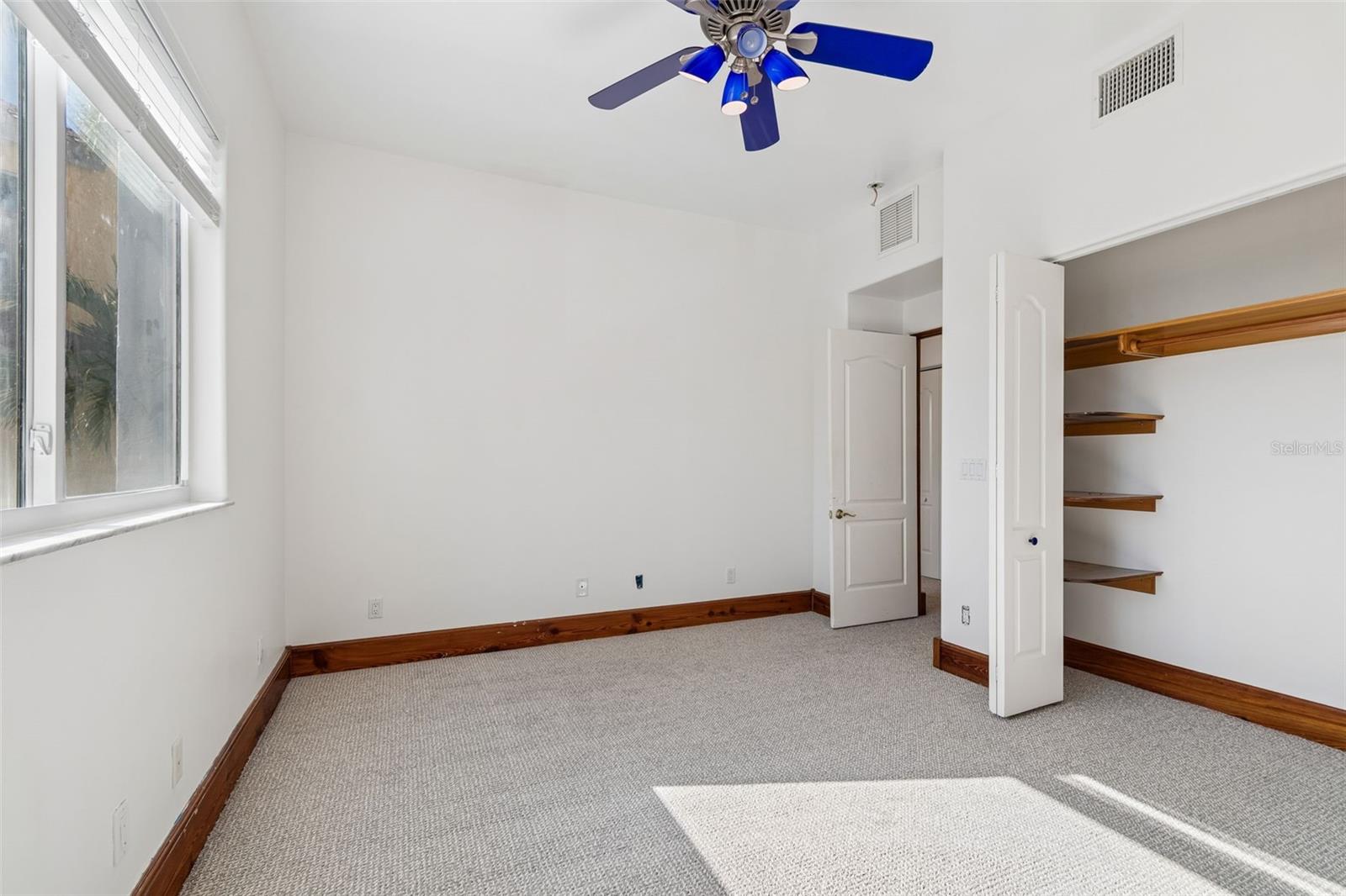 COLONIAL CORP REP - Residential