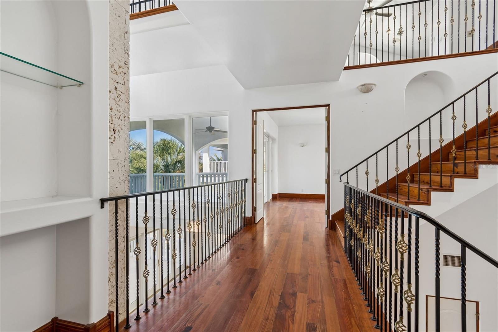 COLONIAL CORP REP - Residential