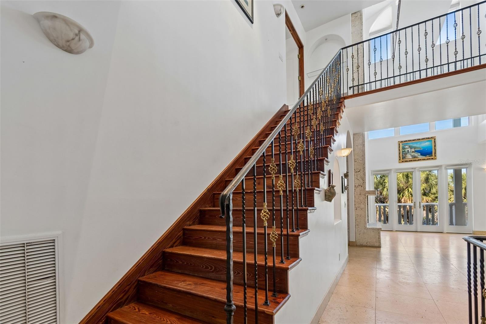 COLONIAL CORP REP - Residential