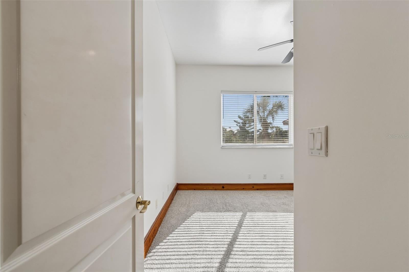 COLONIAL CORP REP - Residential