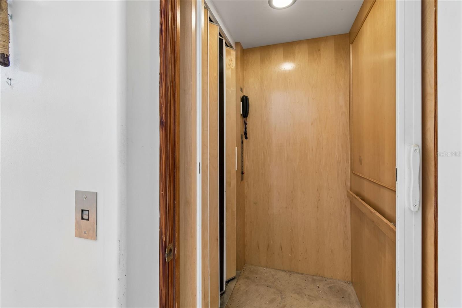 COLONIAL CORP REP - Residential