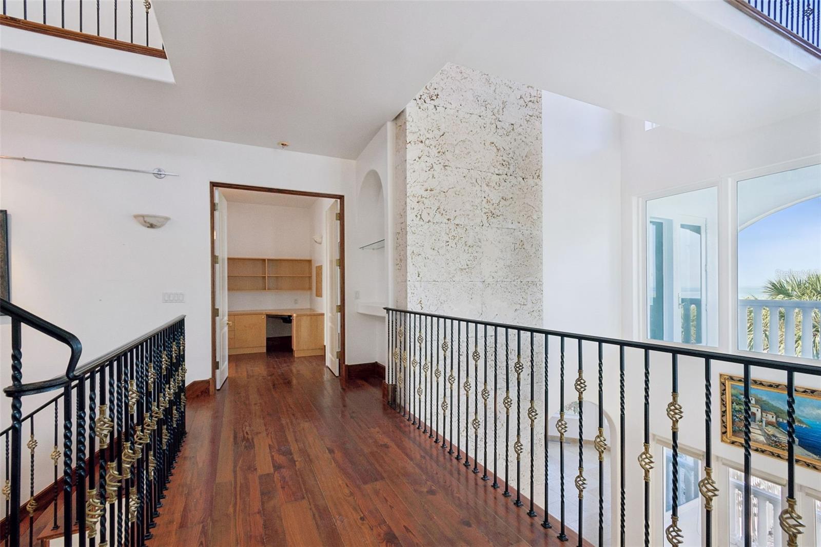 COLONIAL CORP REP - Residential