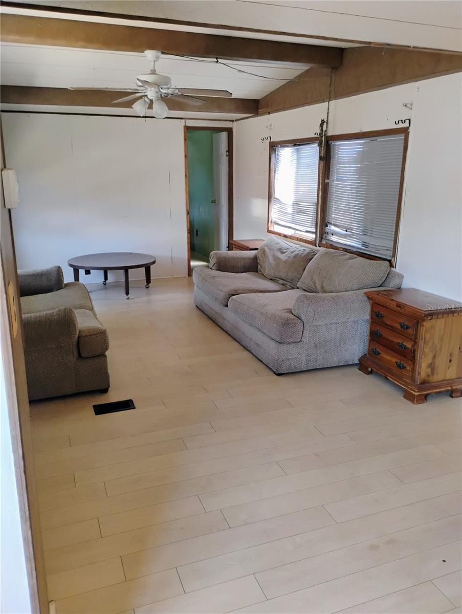 JOHNSON HEIGHTS - Residential