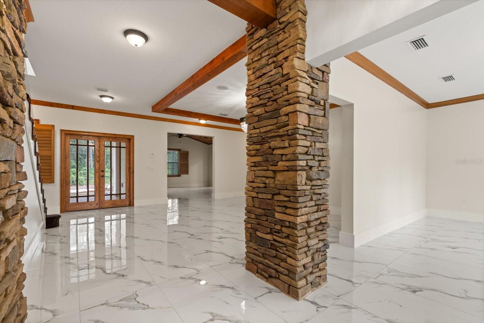 BEAUCLAIR RANCH CLUB SUB - Residential