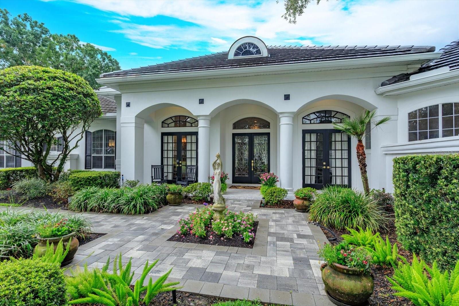 9004 GREAT HERON CIRCLE