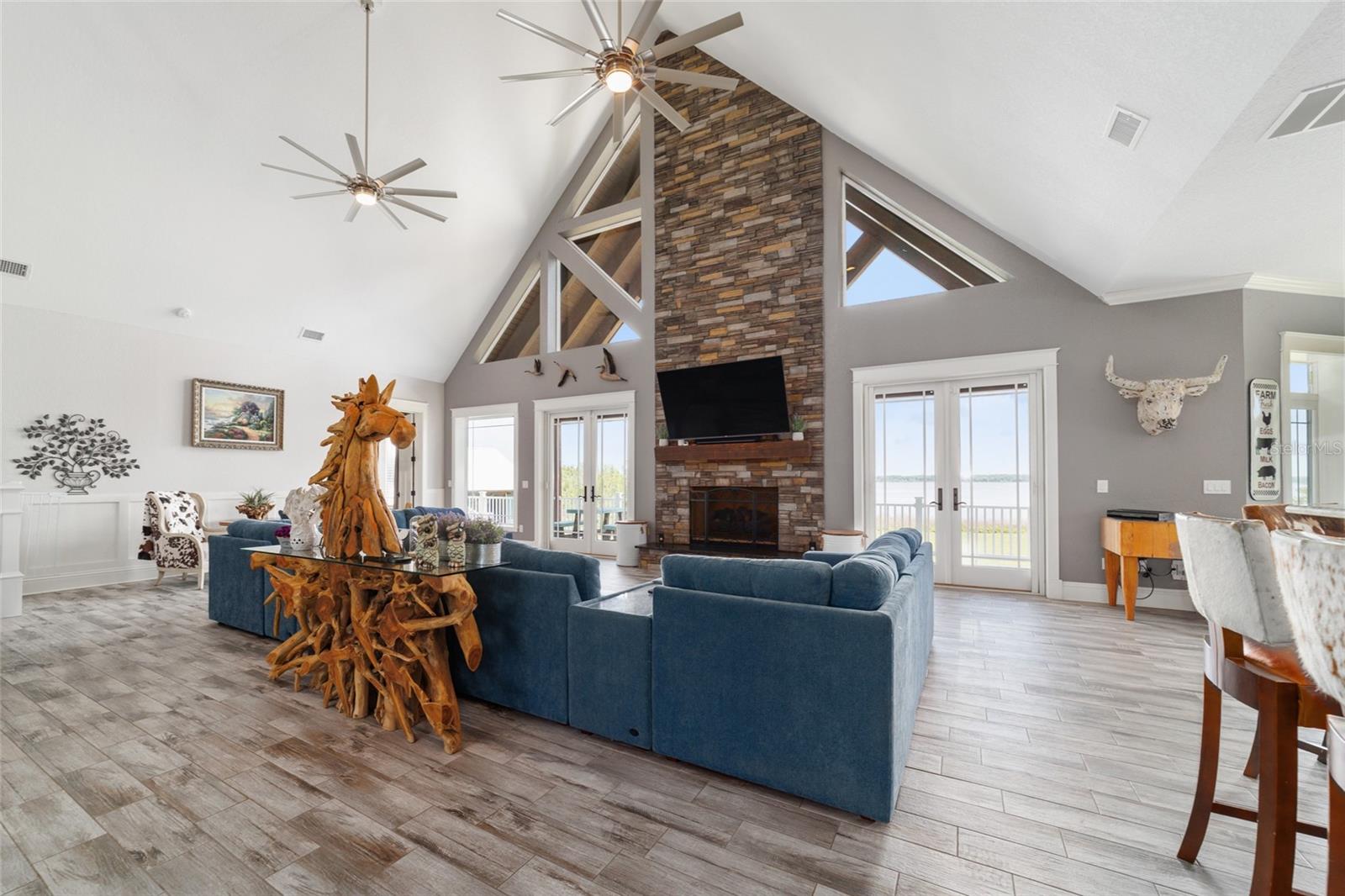 LAKESIDE AT LAKE BRYANT - Farm