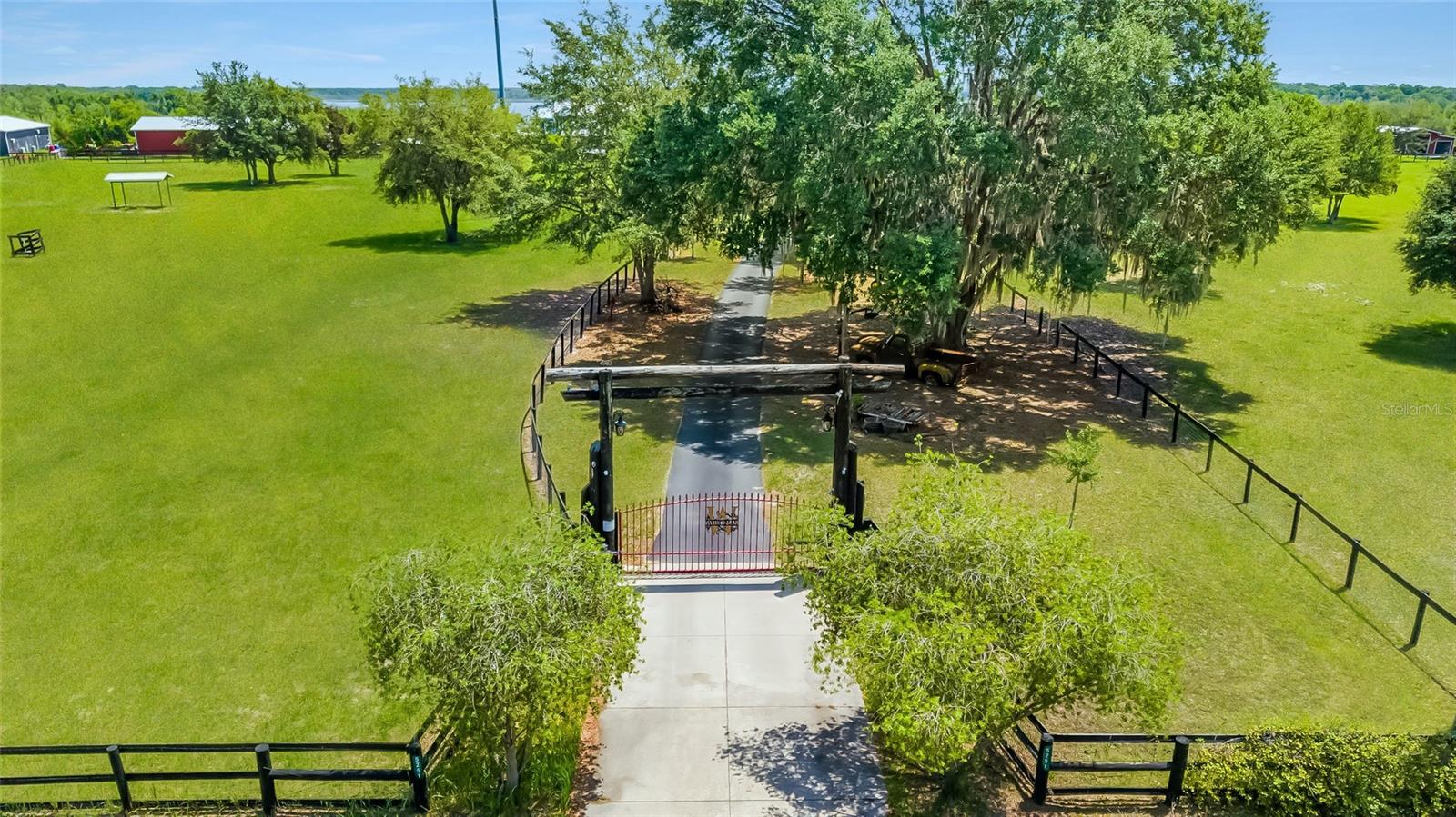 LAKESIDE AT LAKE BRYANT - Farm