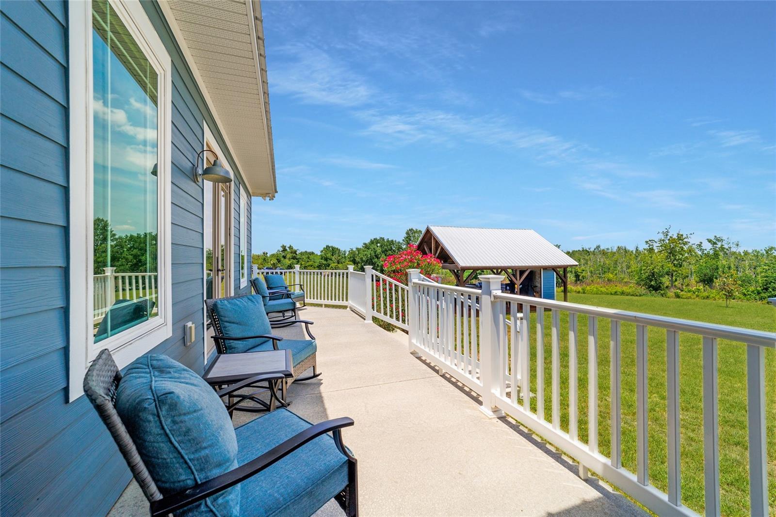 LAKESIDE AT LAKE BRYANT - Farm