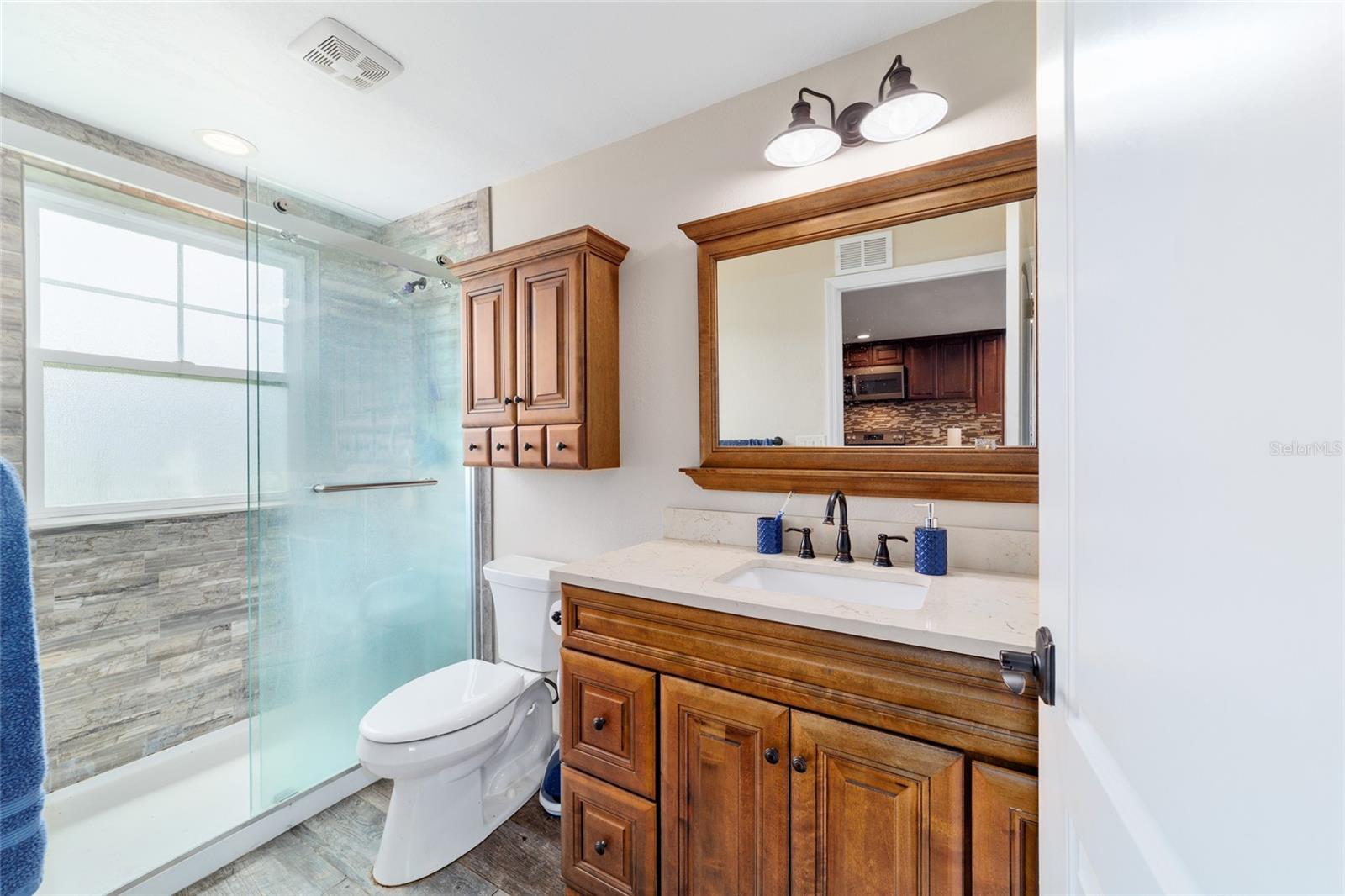 LAKESIDE AT LAKE BRYANT - Farm