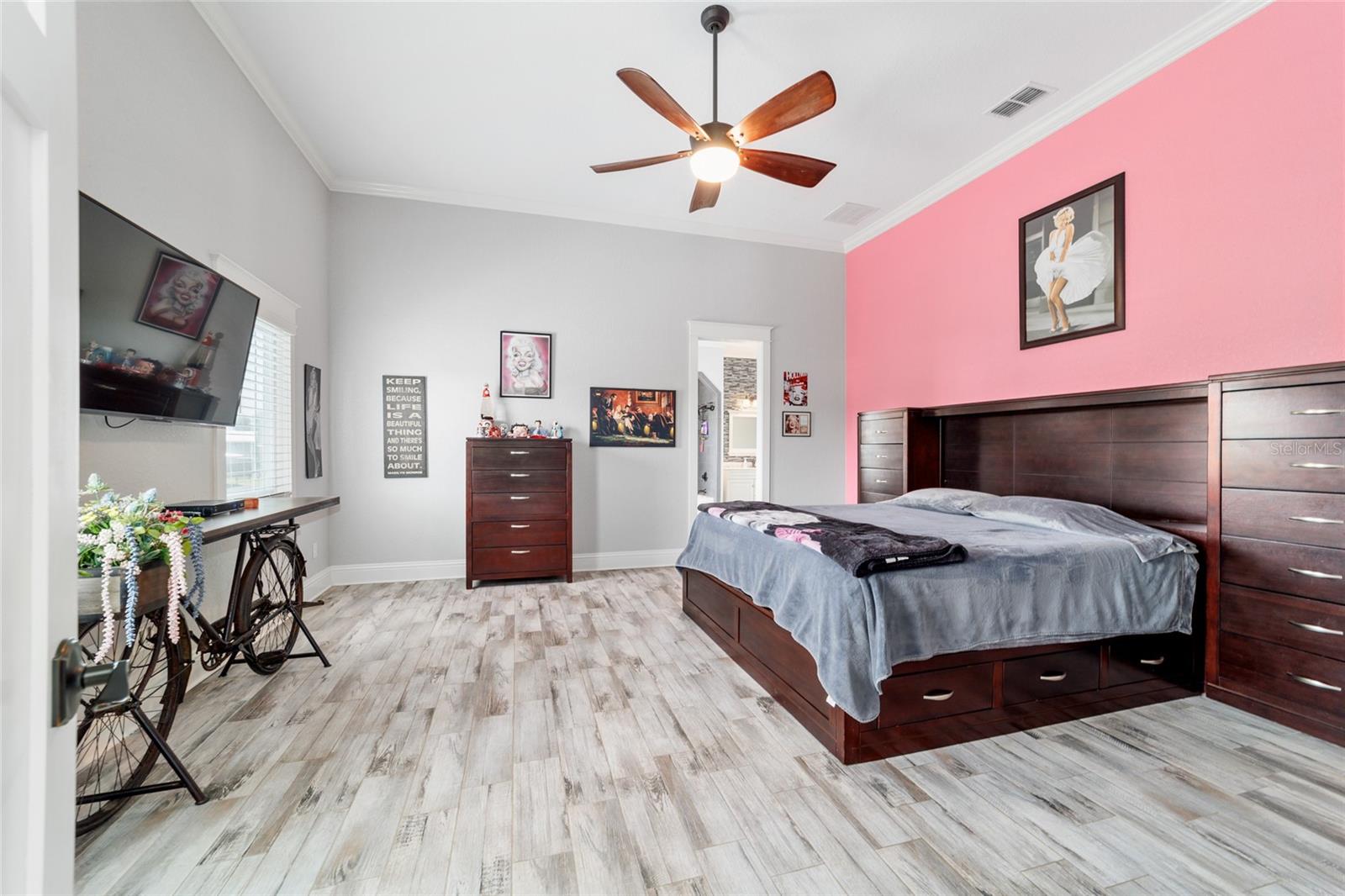 LAKESIDE AT LAKE BRYANT - Farm