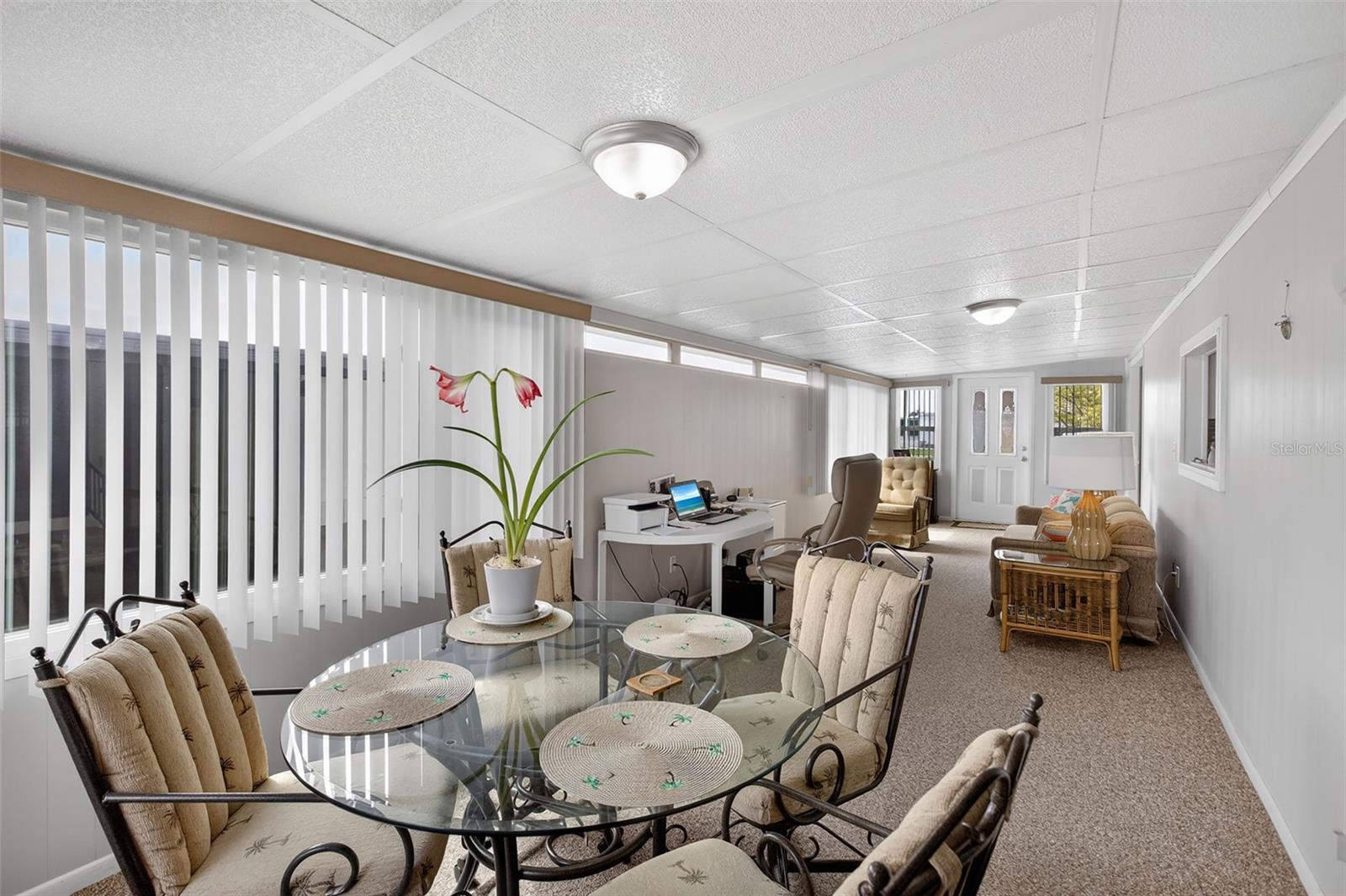 LA CASA MHP CO-OP - Residential