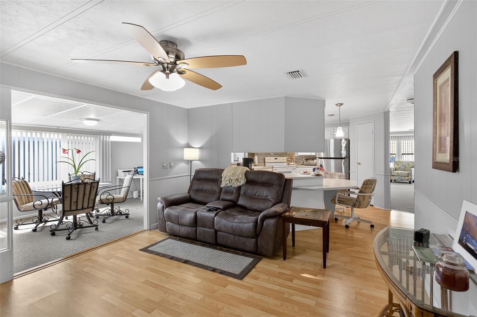 LA CASA MHP CO-OP - Residential