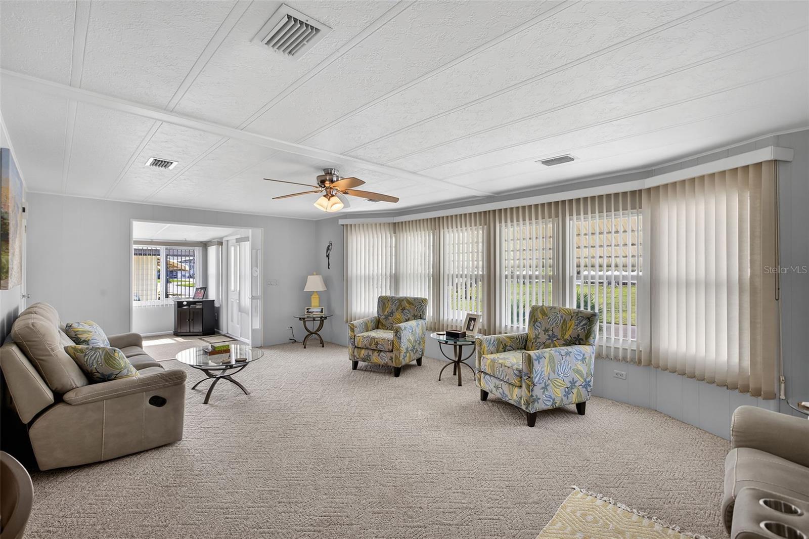 LA CASA MHP CO-OP - Residential