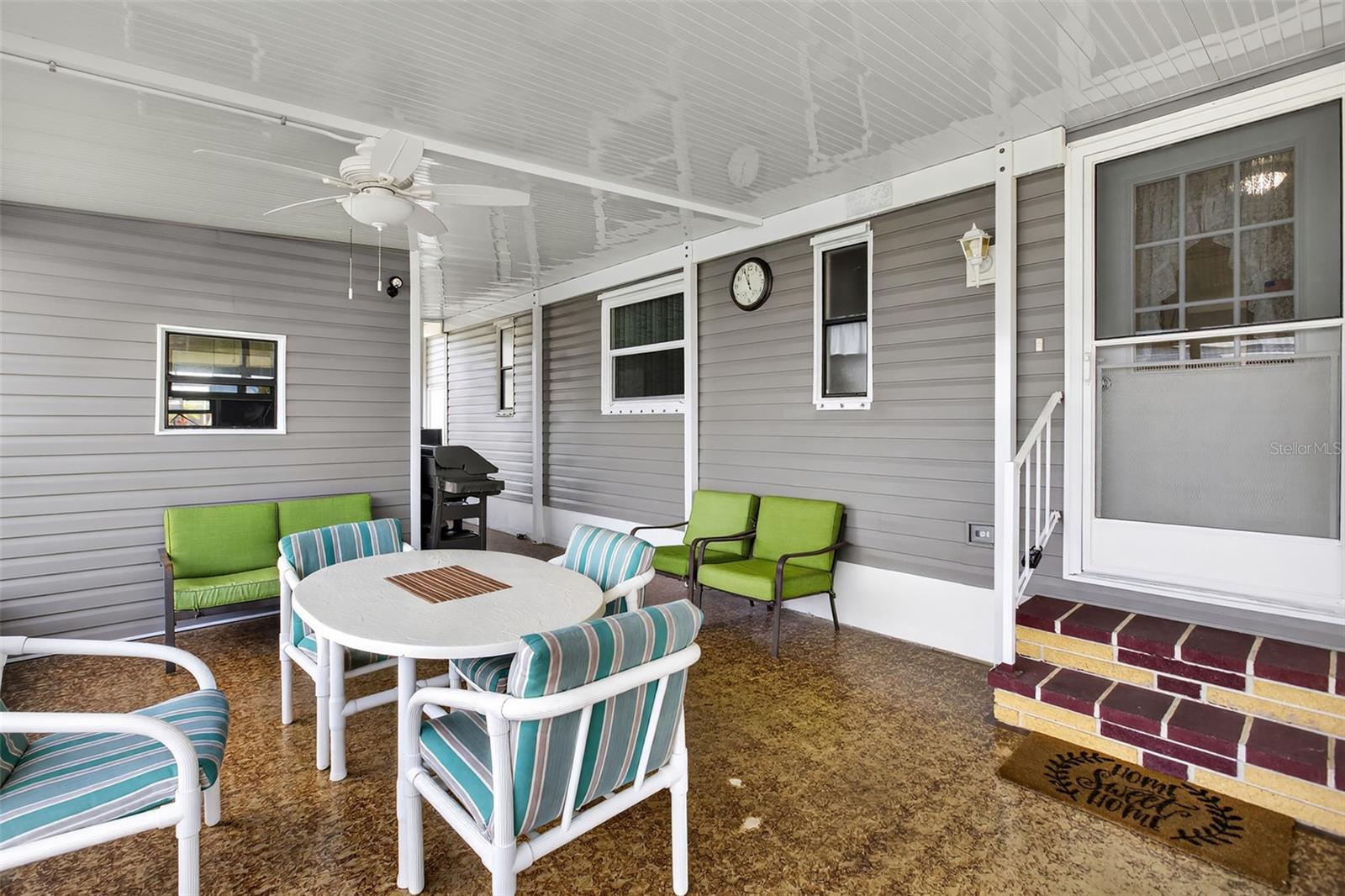 LA CASA MHP CO-OP - Residential