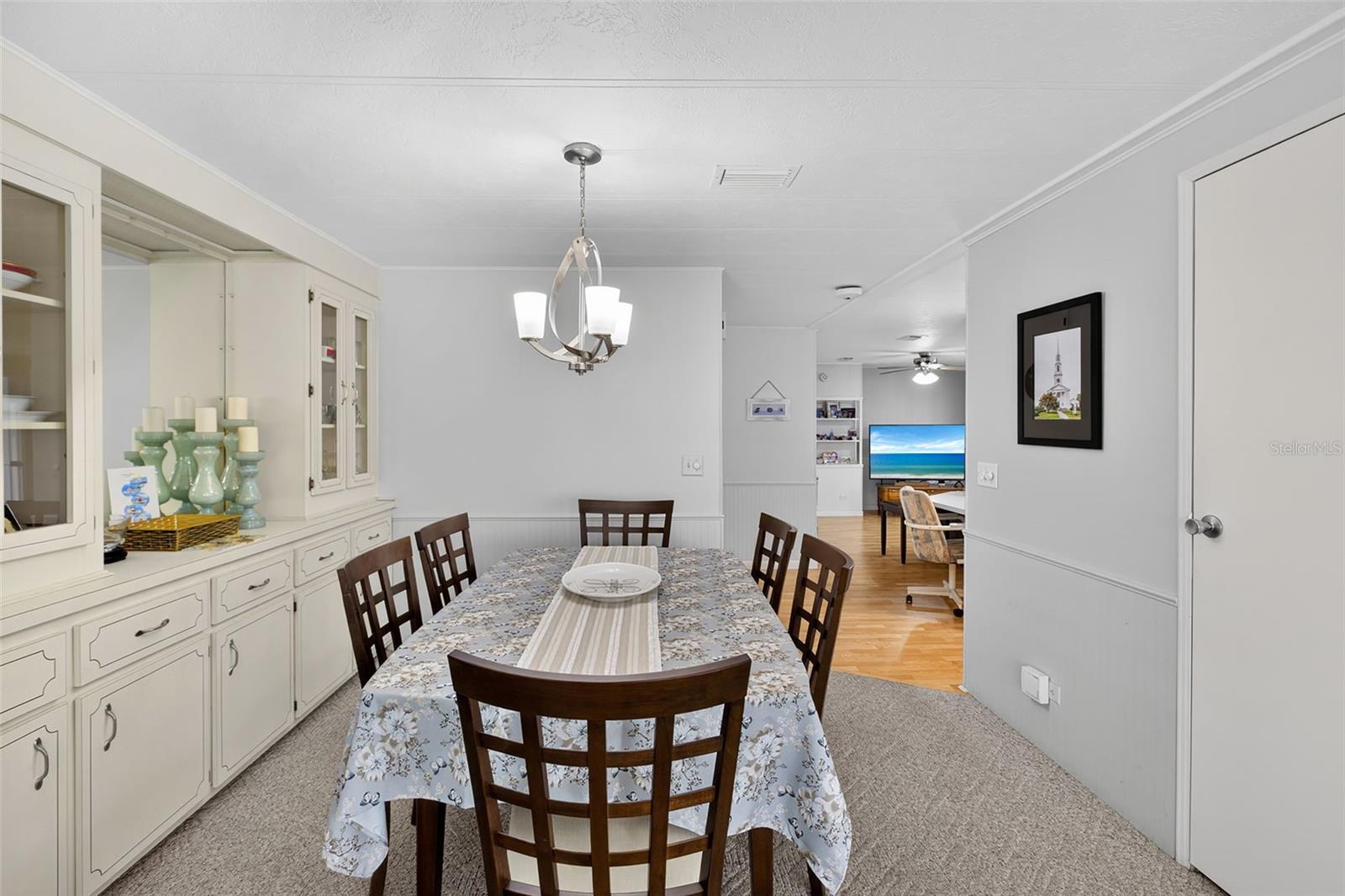 LA CASA MHP CO-OP - Residential