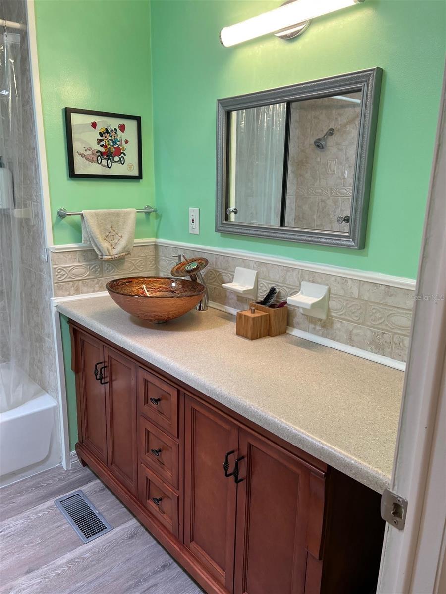 DORAL RO ASSOCIATION INC UNREC - Residential