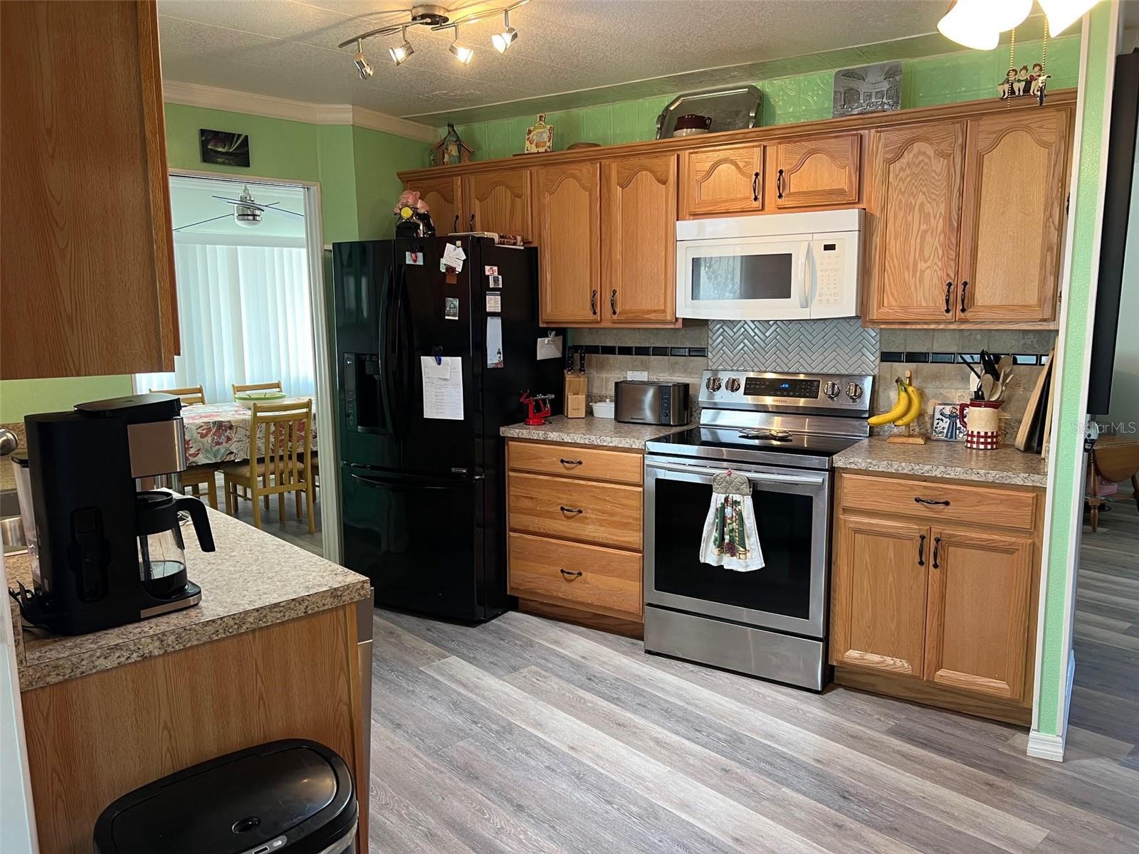DORAL RO ASSOCIATION INC UNREC - Residential