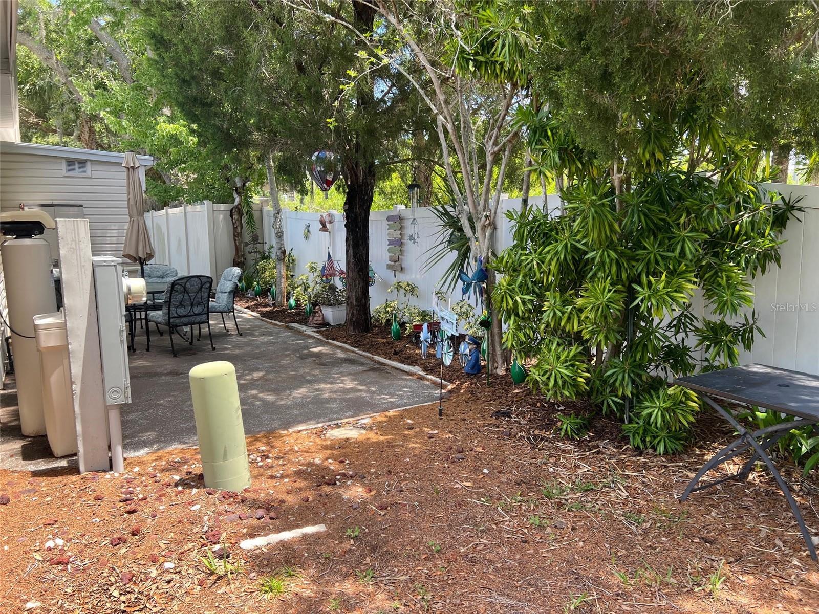 DORAL RO ASSOCIATION INC UNREC - Residential