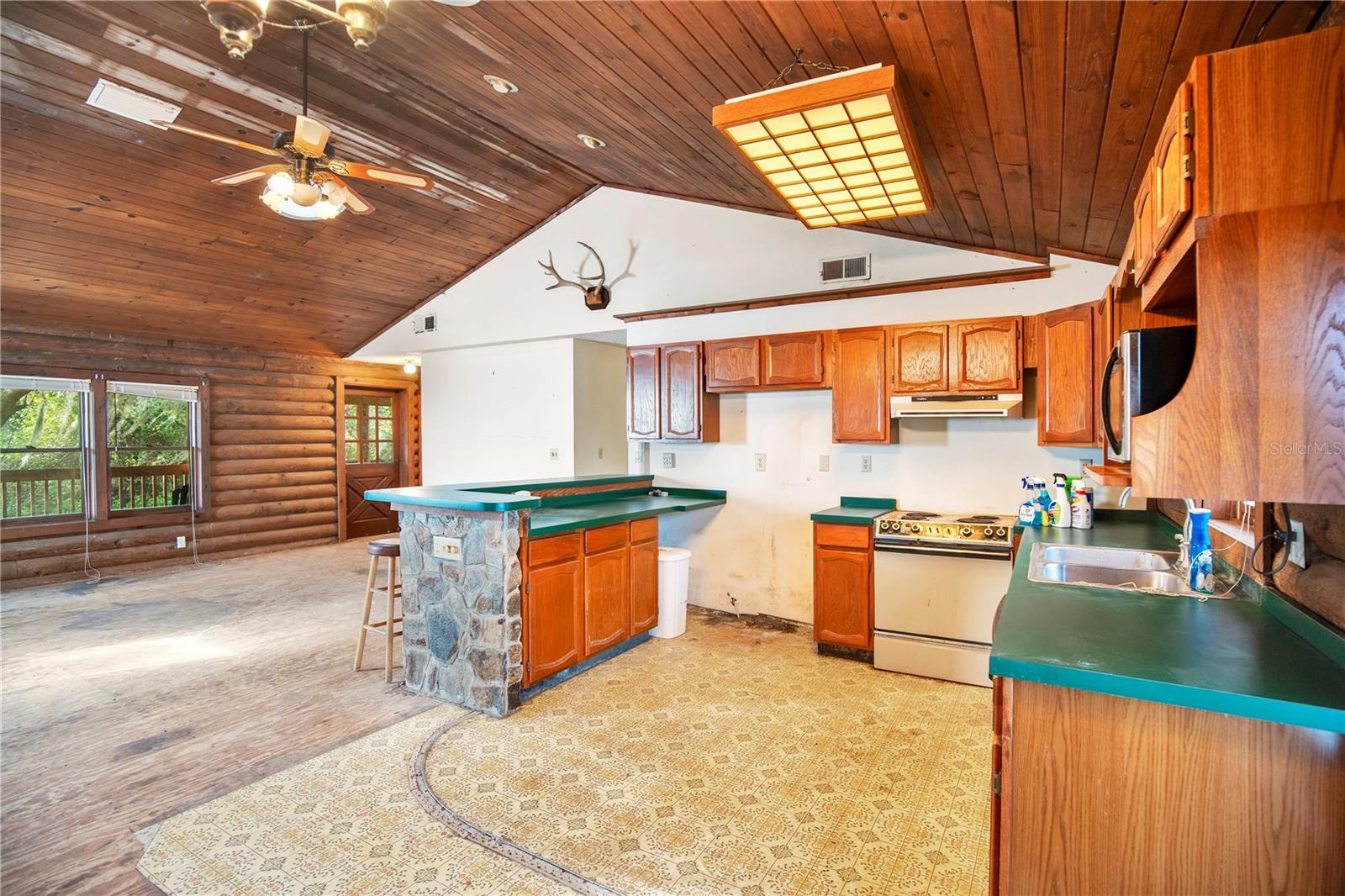 DELTONA LAKES UNIT 63 - Residential