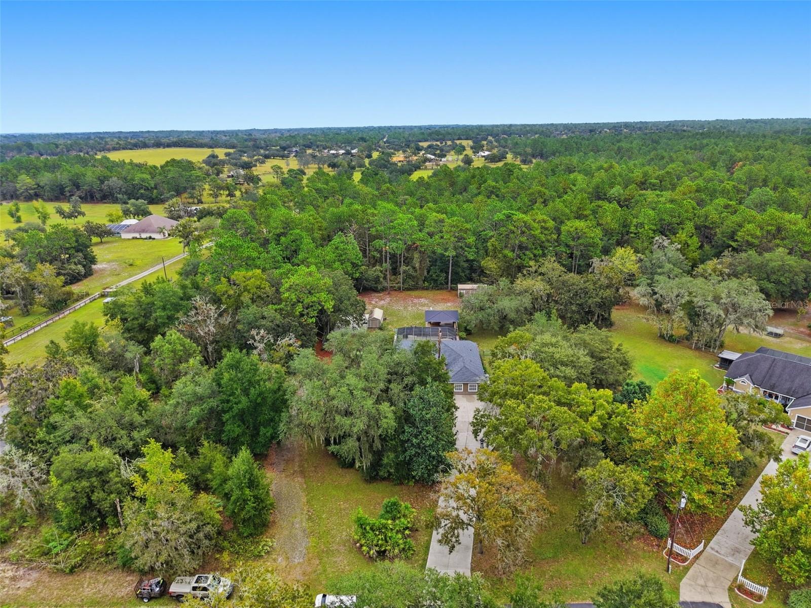 LAKE ROUSSEAU CTRY ESTATES UNIT 02 - Residential