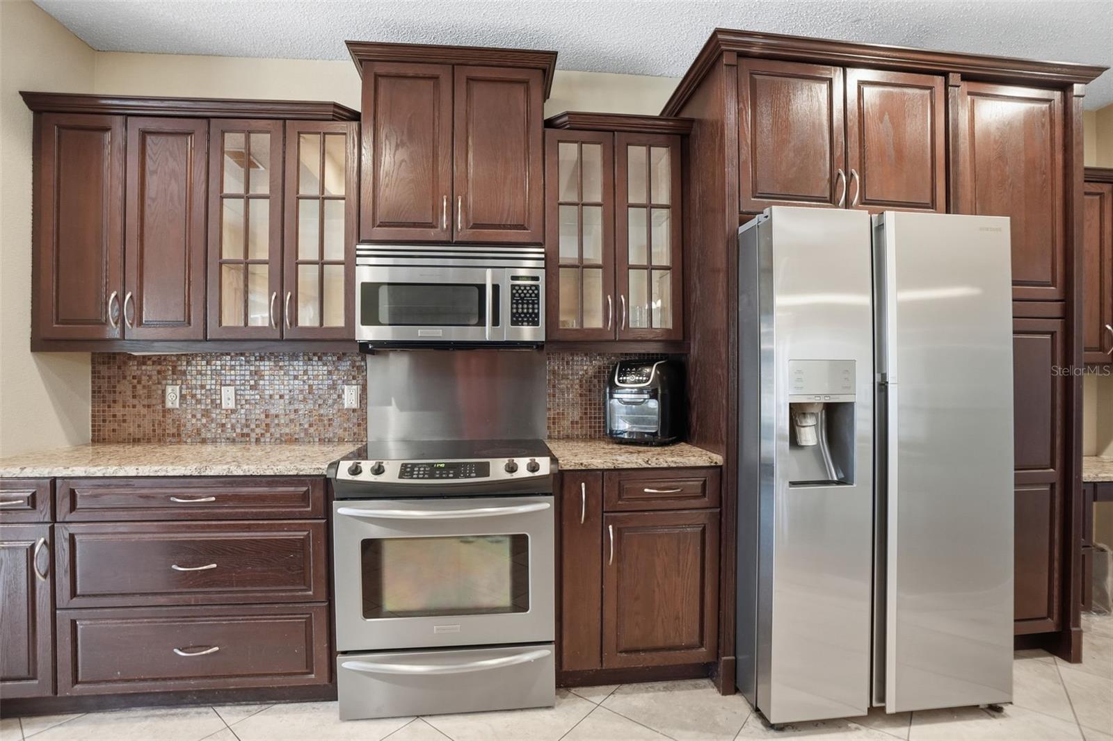 LAKE ROUSSEAU CTRY ESTATES UNIT 02 - Residential