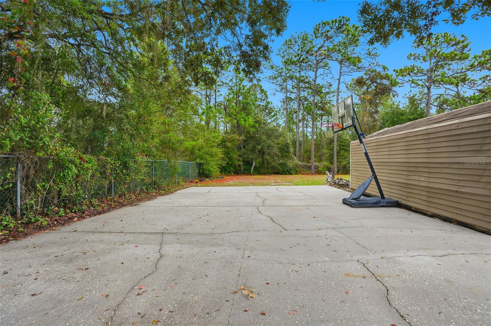 LAKE ROUSSEAU CTRY ESTATES UNIT 02 - Residential