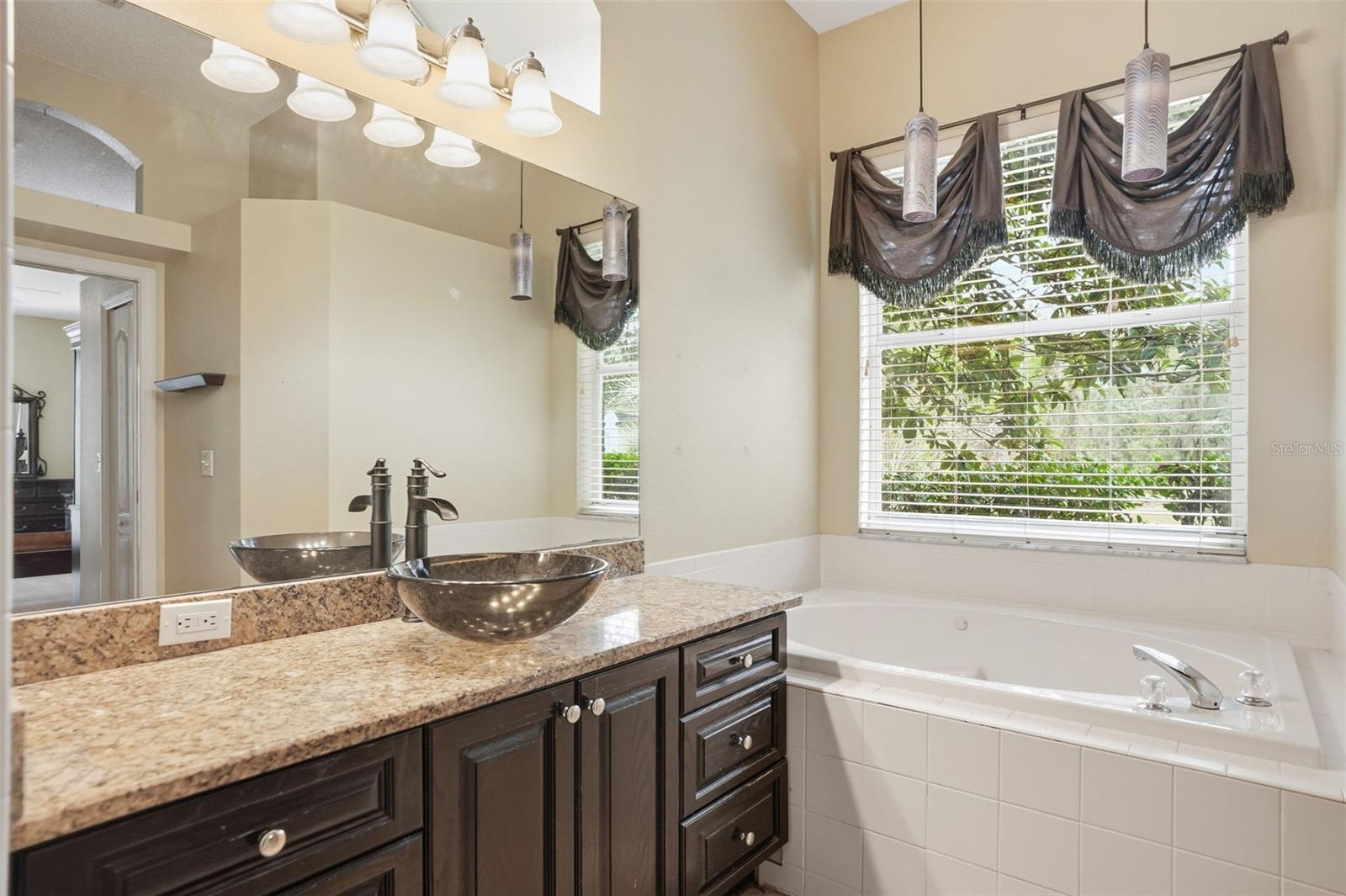 LAKE ROUSSEAU CTRY ESTATES UNIT 02 - Residential