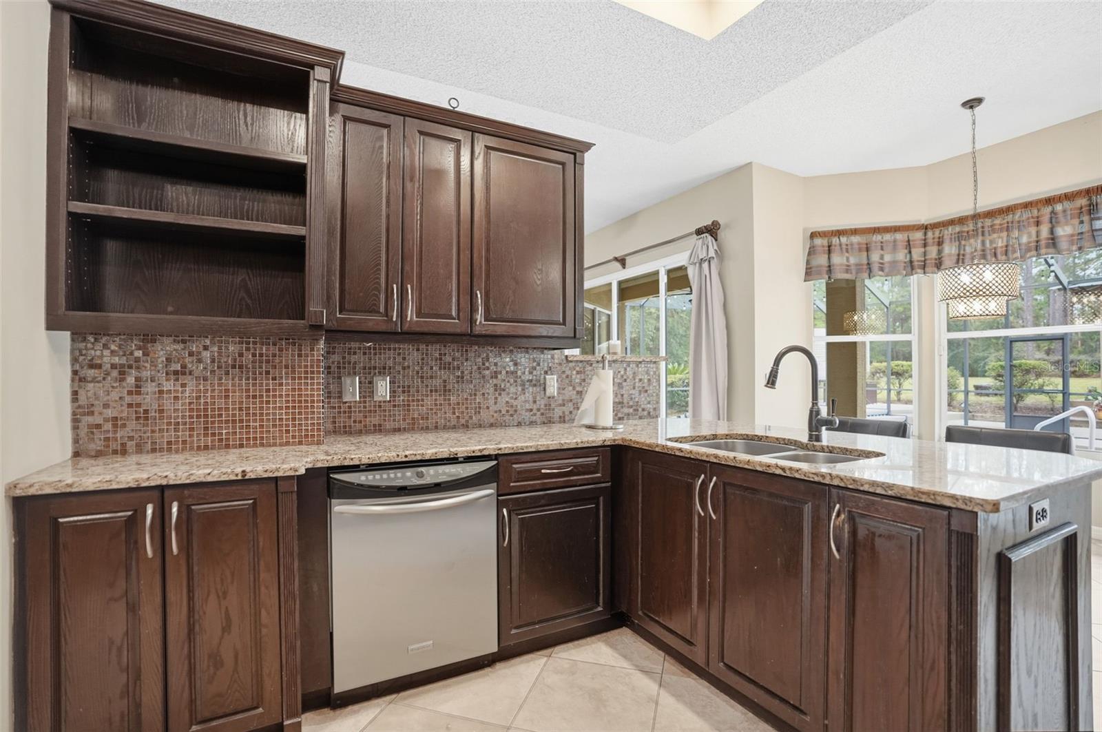 LAKE ROUSSEAU CTRY ESTATES UNIT 02 - Residential