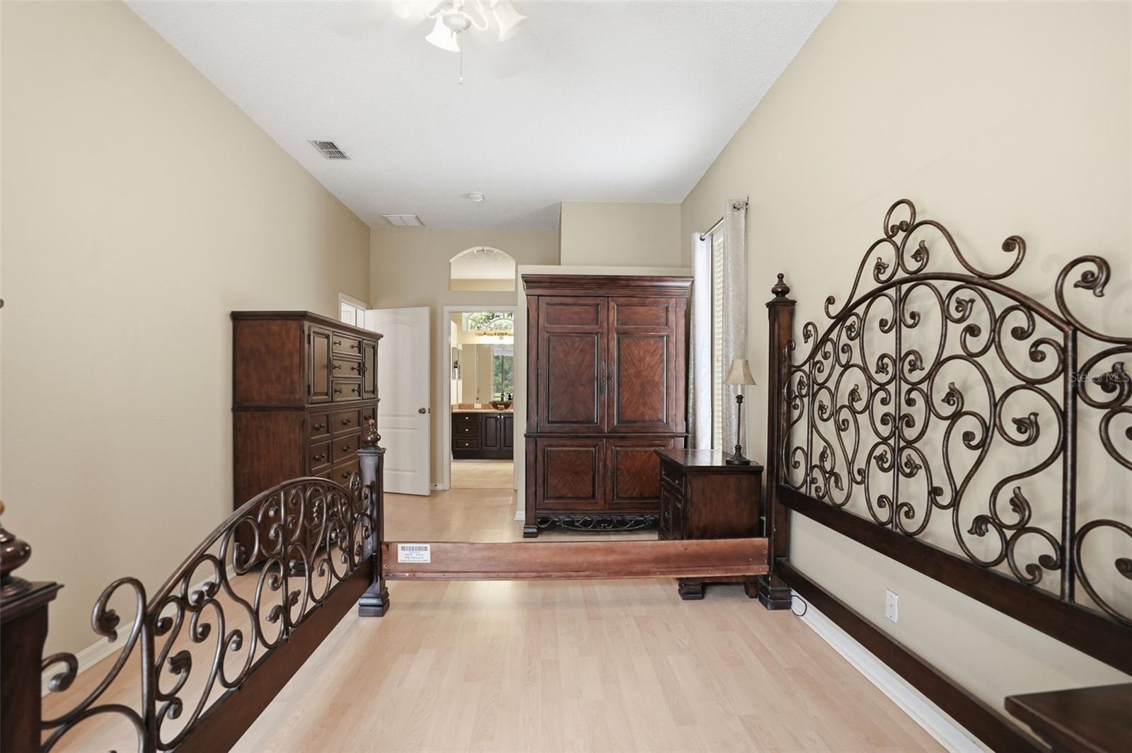 LAKE ROUSSEAU CTRY ESTATES UNIT 02 - Residential