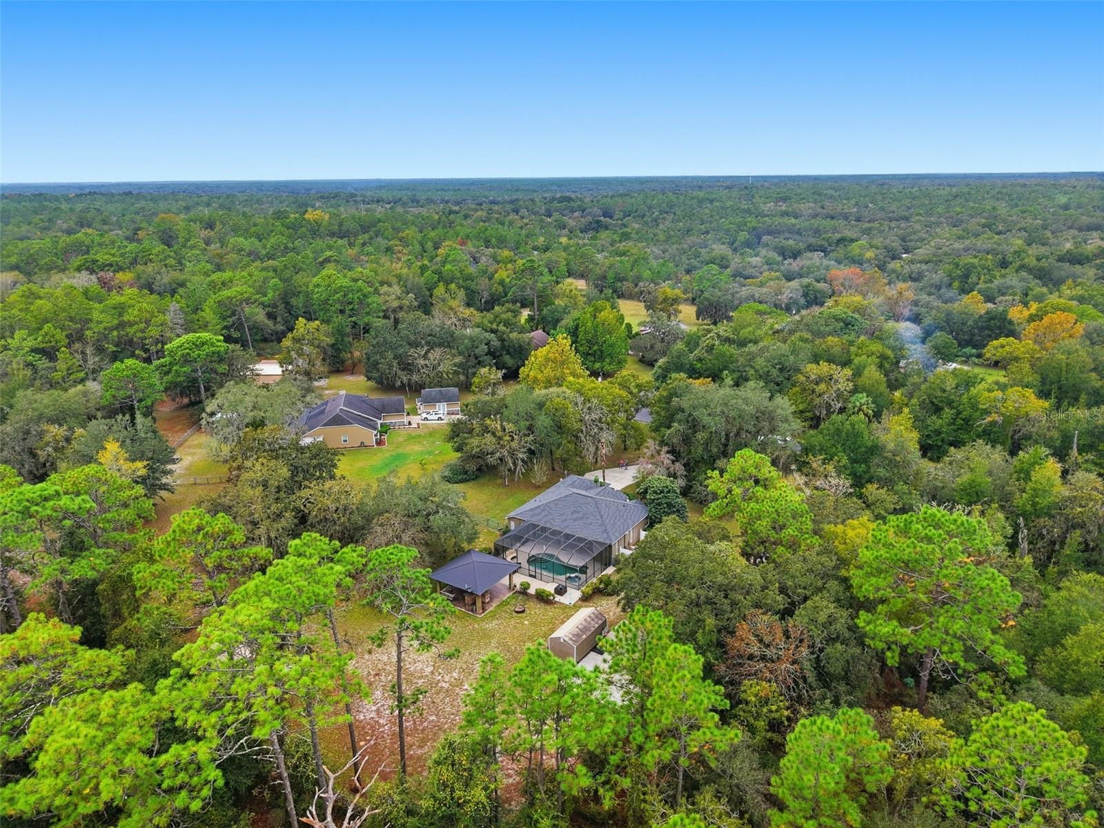 LAKE ROUSSEAU CTRY ESTATES UNIT 02 - Residential