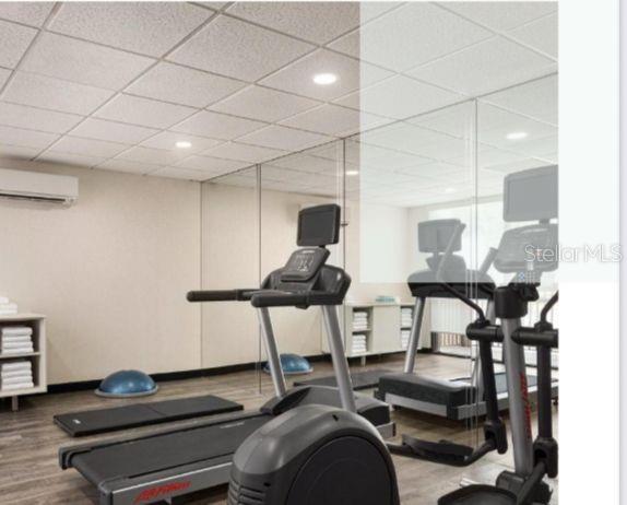 SIXTY/95 COMM PARK REP 1 SUB - Commercial Sale