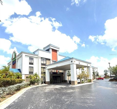 9400 19TH LN VERO BEACH FL 32966