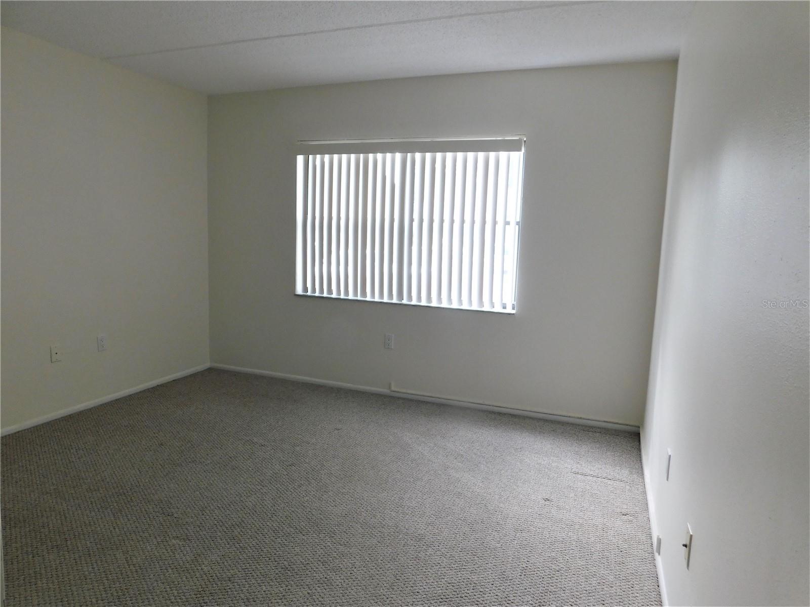 MEADOWS CONDO AT EAST LAKE WOODLANDS - Residential Lease