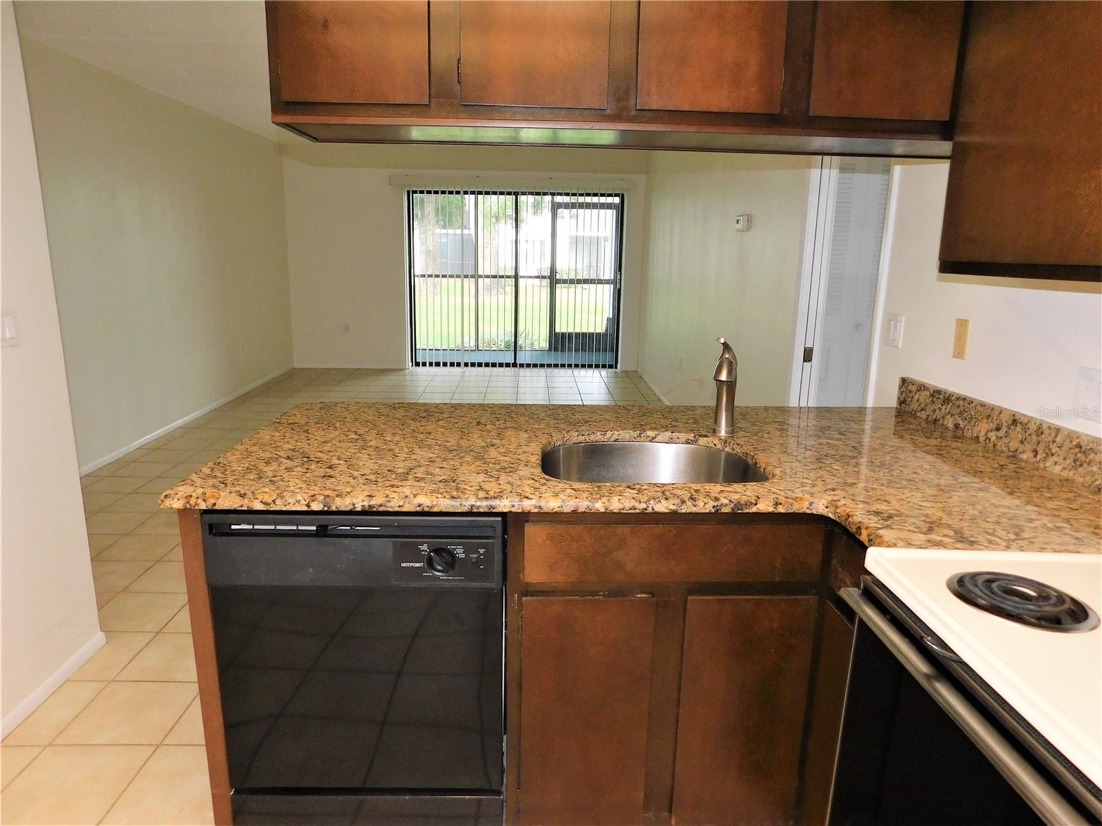 MEADOWS CONDO AT EAST LAKE WOODLANDS - Residential Lease