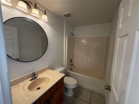 Tiny photo for 1043 Vanderbilt Drive, Eustis, FL 32726 (MLS # G5109001)