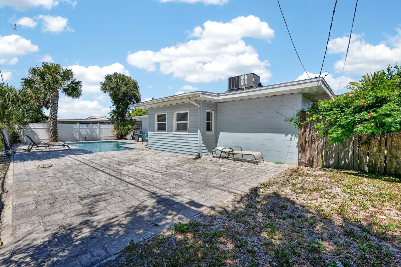 LAKEWOOD PARK UNIT 02 - Residential