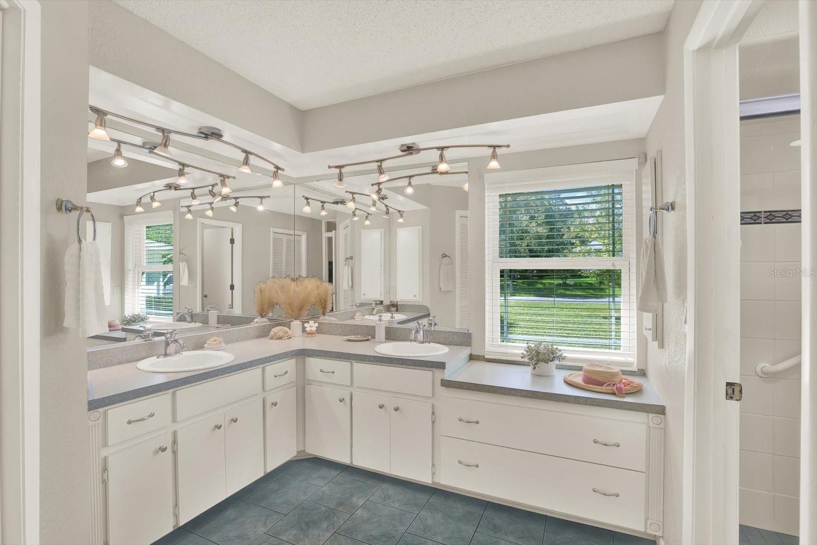 SUGARMILL WOODS CYPRESS VILLAGE - Residential