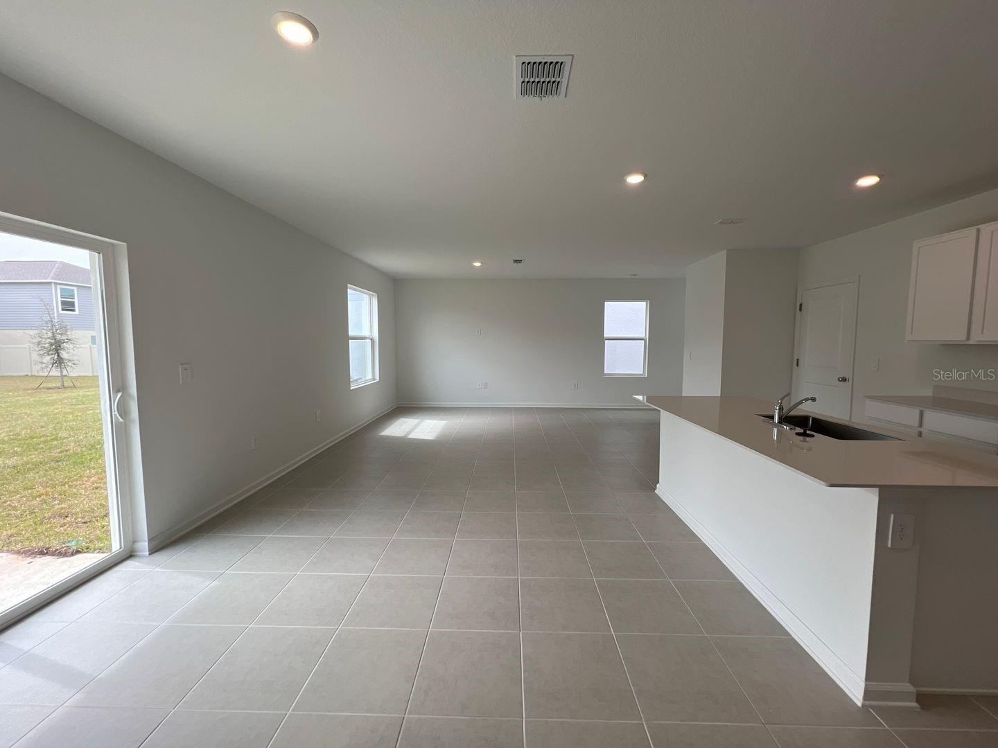 HUNT CLUB/LK WALES PH 1 - Residential Lease