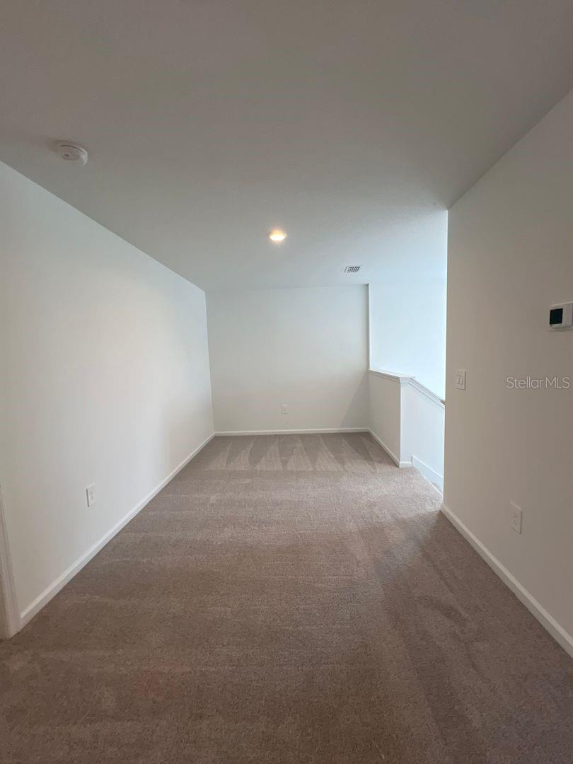 HUNT CLUB/LK WALES PH 1 - Residential Lease